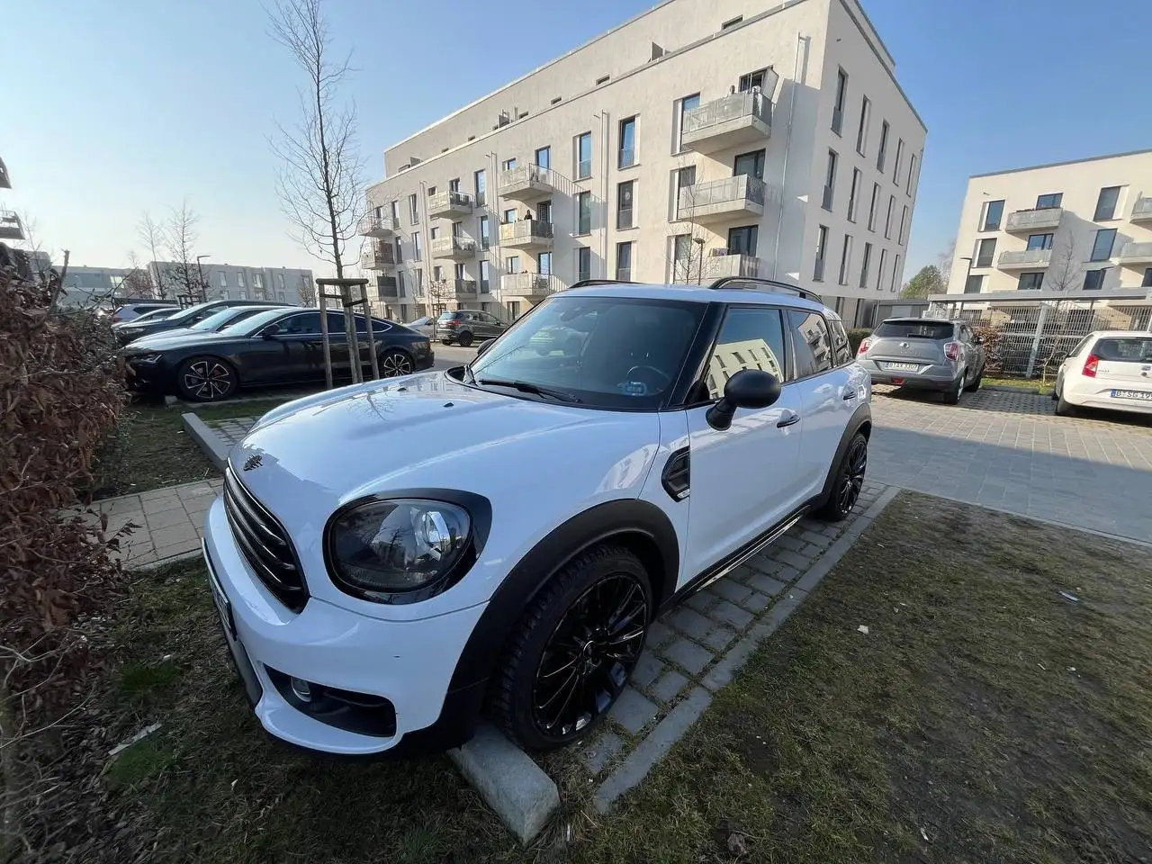 MINI One Countryman