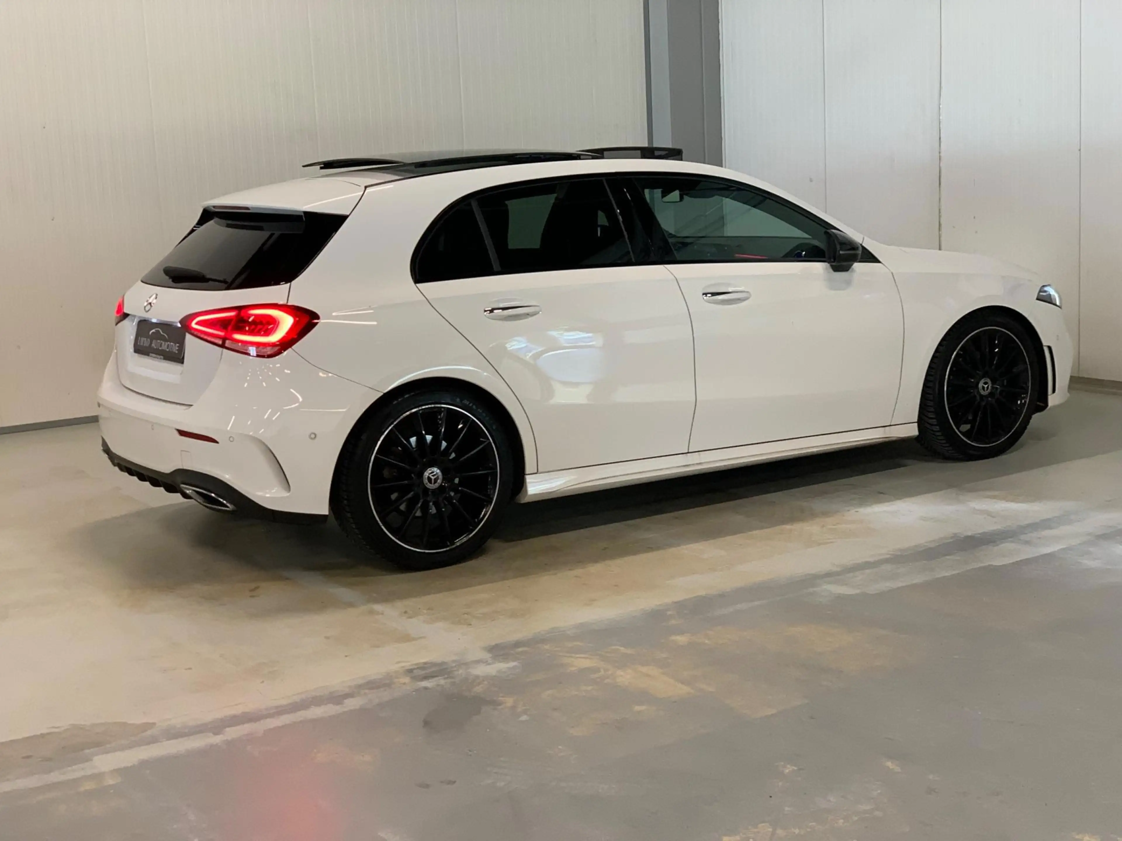 Mercedes-Benz A 200 Launch Edition Premium | AMG/NIGHT | PANO | AMBIAN — photo 7