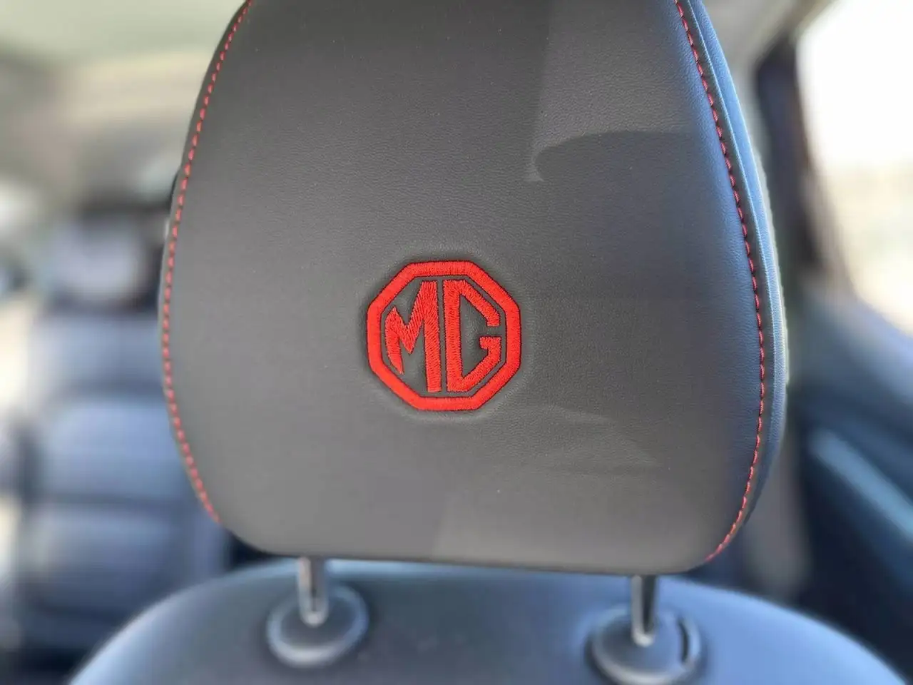 MG ZS 1.0 T-GDI Luxury, миниатюра 18