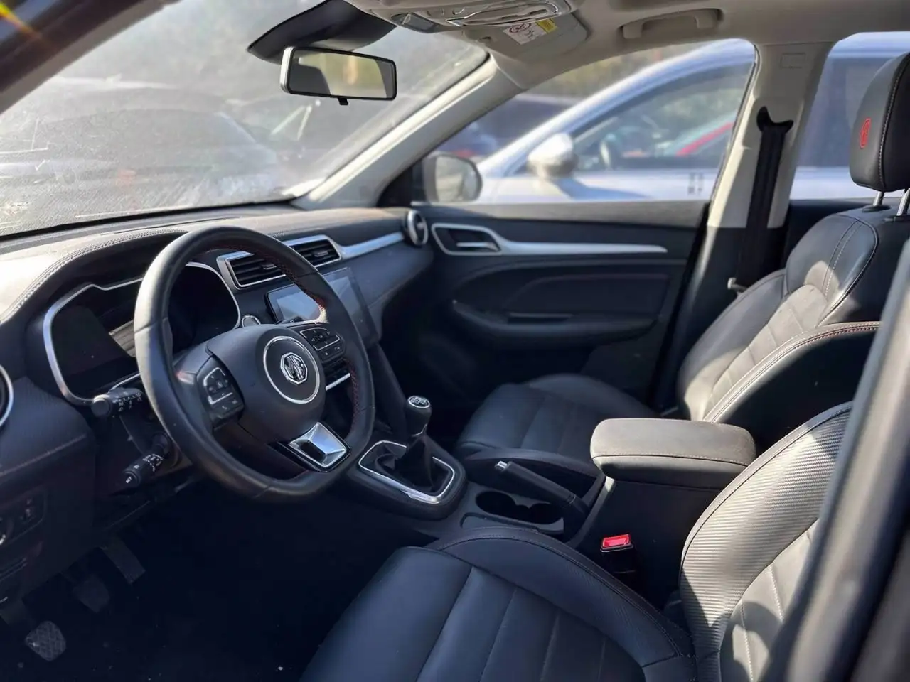 MG ZS 1.0 T-GDI Luxury, миниатюра 15