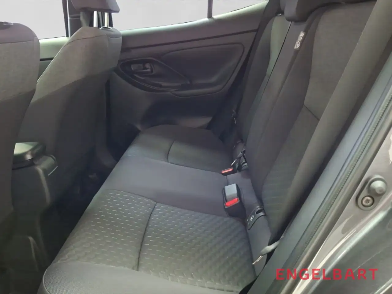Toyota Yaris Cross 1.5 Hybrid Teamplayer Winter+Safety Paket 12