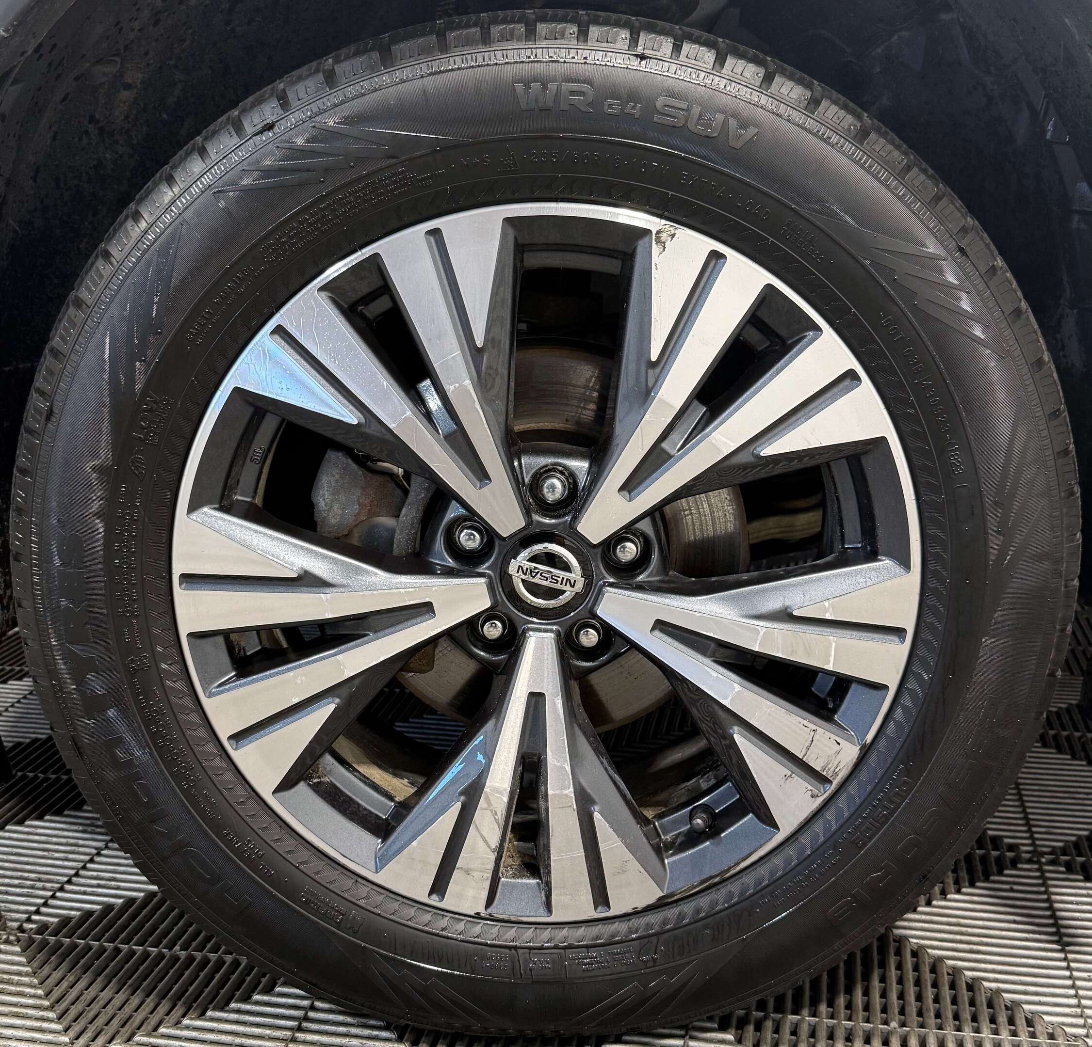 2021 Nissan Rogue Leather, Sunroof, AWD, One Owner & Certified! — снимка 2