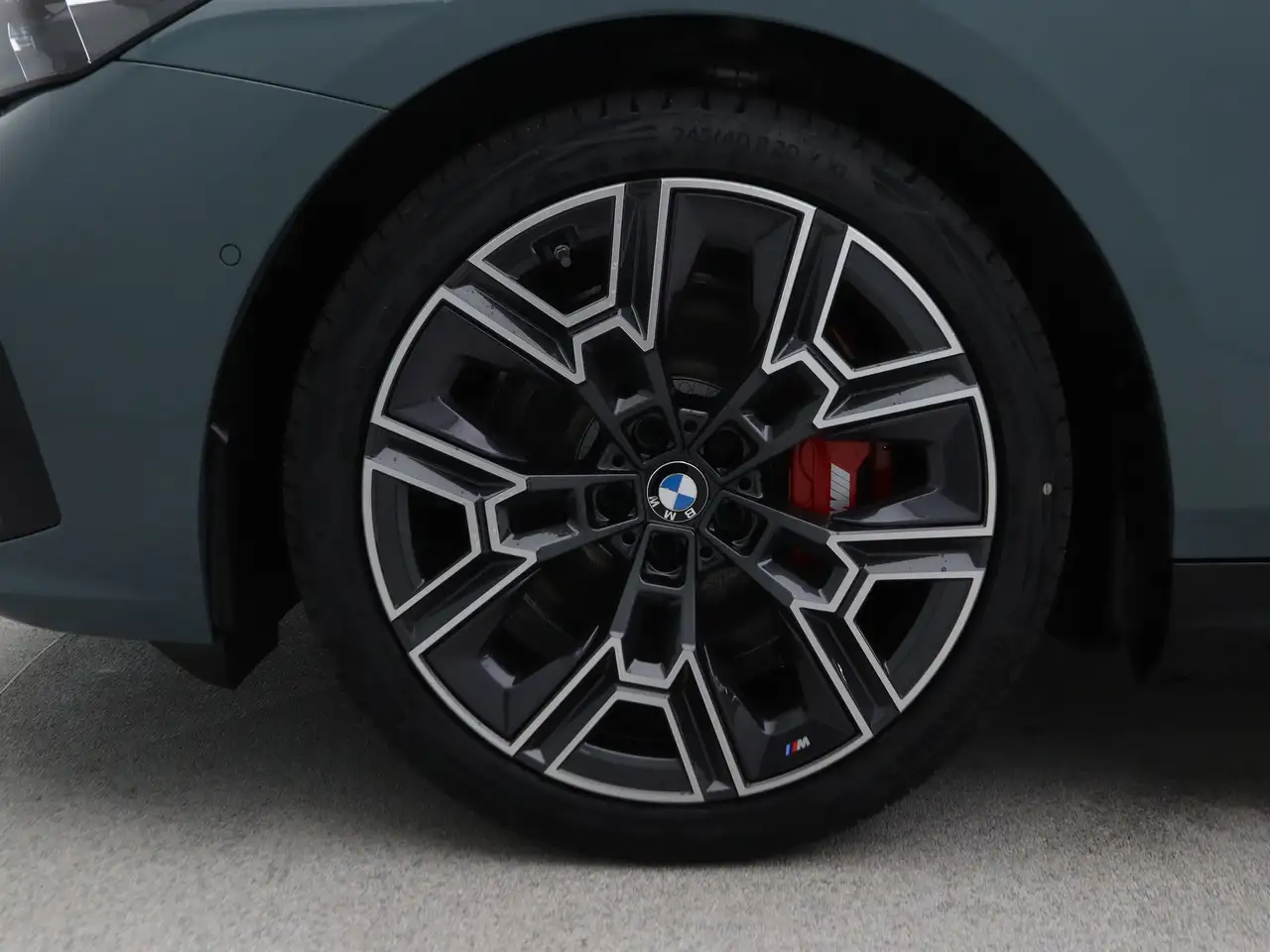 BMW i5 2026 — фото 11