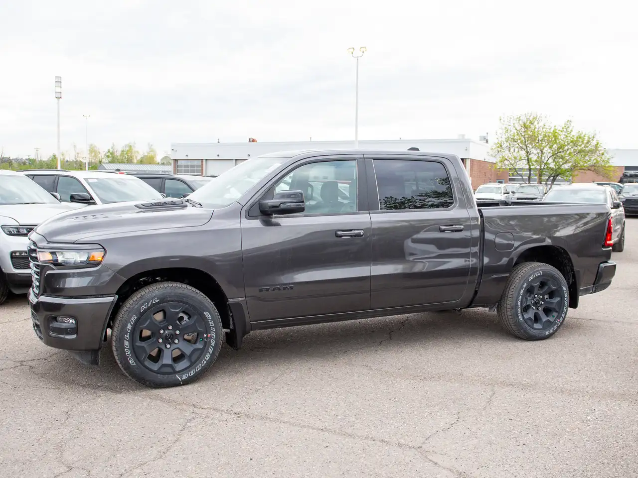 RAM 1500 снимка RAM 1500