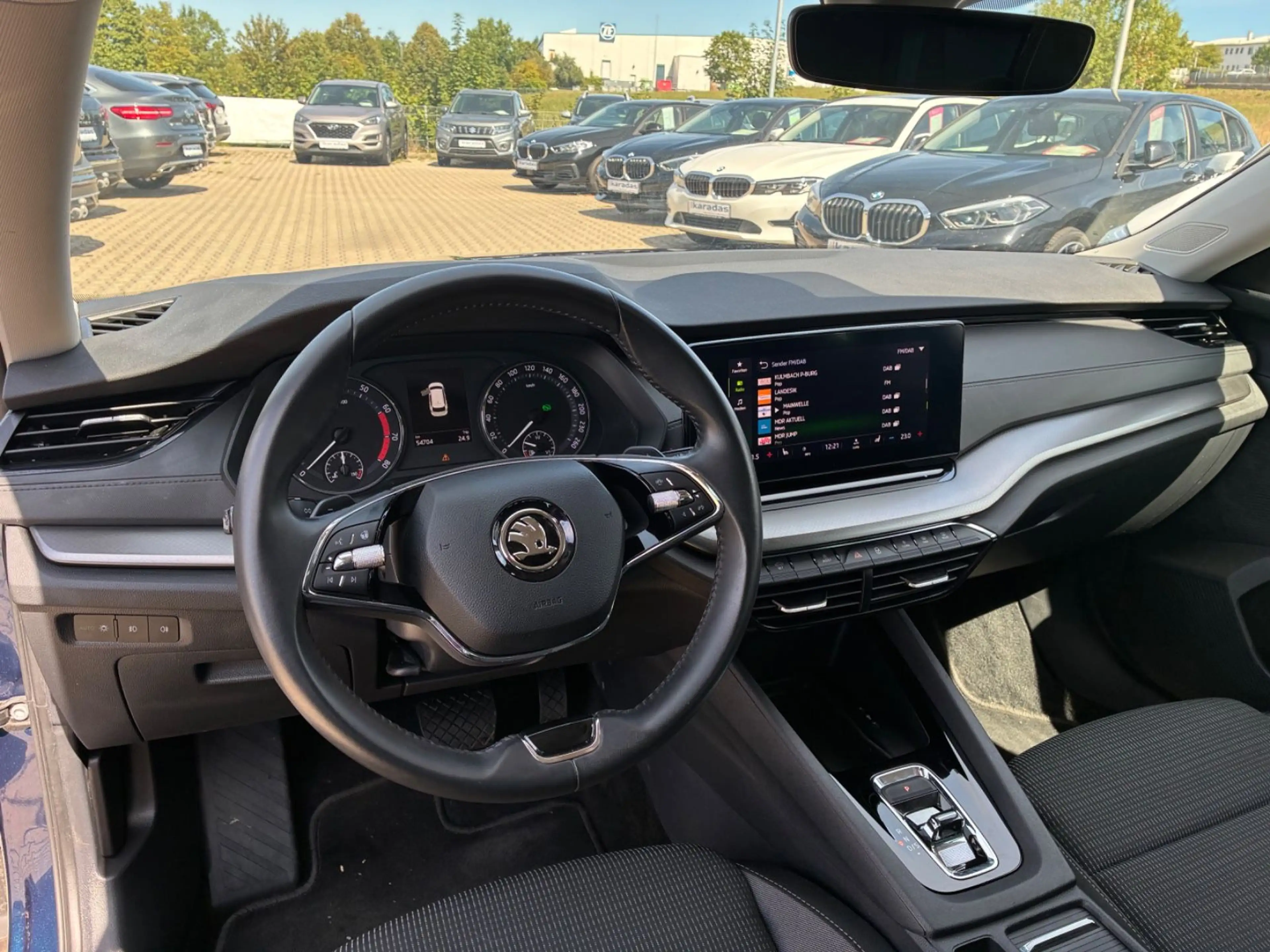 Skoda Octavia 1.5 TSI e-Tec AmbitionAUT/LED/SHZ/PDC — photo 9