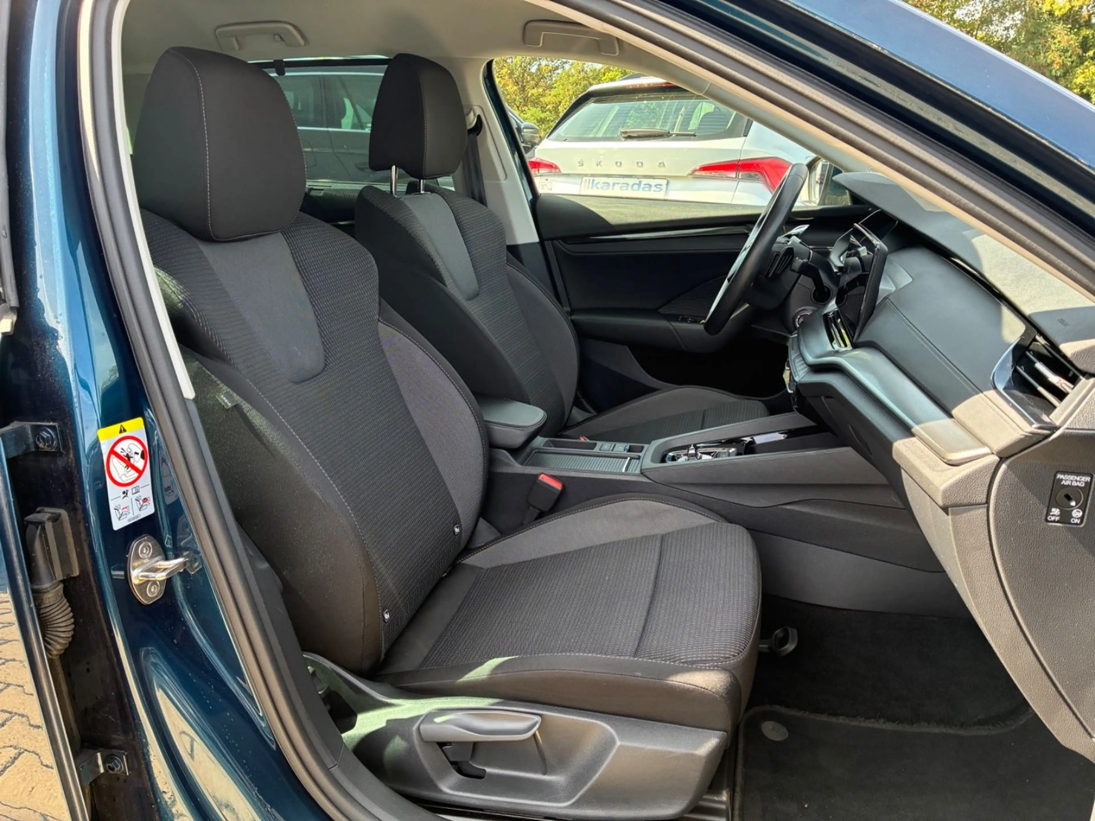 Skoda Octavia 1.5 TSI e-Tec AmbitionAUT/LED/SHZ/PDC — photo 13
