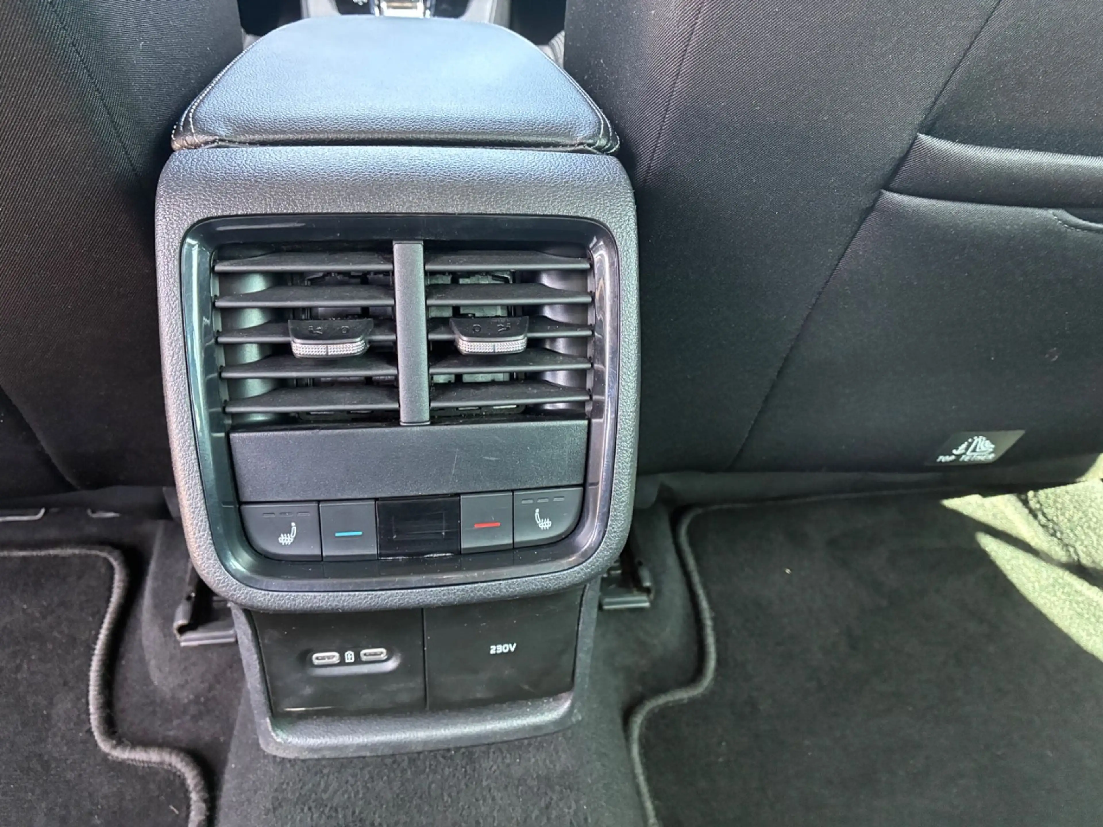 Skoda Octavia 1.5 TSI e-Tec AmbitionAUT/LED/SHZ/PDC — photo 11