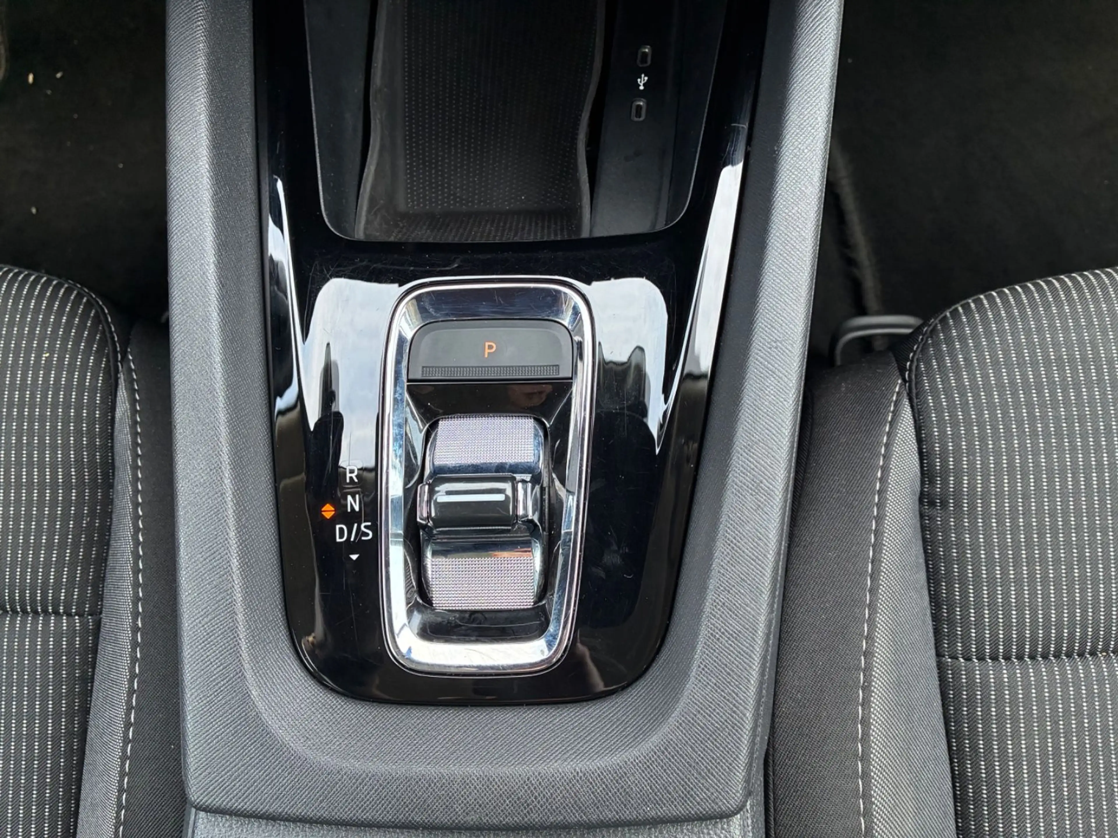 Skoda Octavia 1.5 TSI e-Tec AmbitionAUT/LED/SHZ/PDC — photo 15