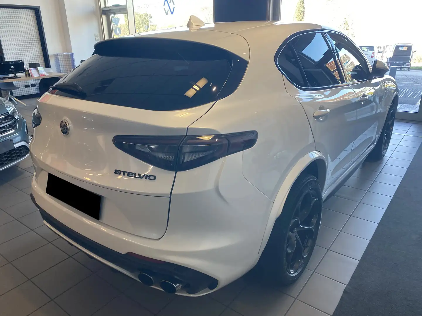 Alfa Romeo Stelvio Stelvio 2.9 V6 Quadrifoglio Q4 PRONTA CONSEGNA Bianco - 2