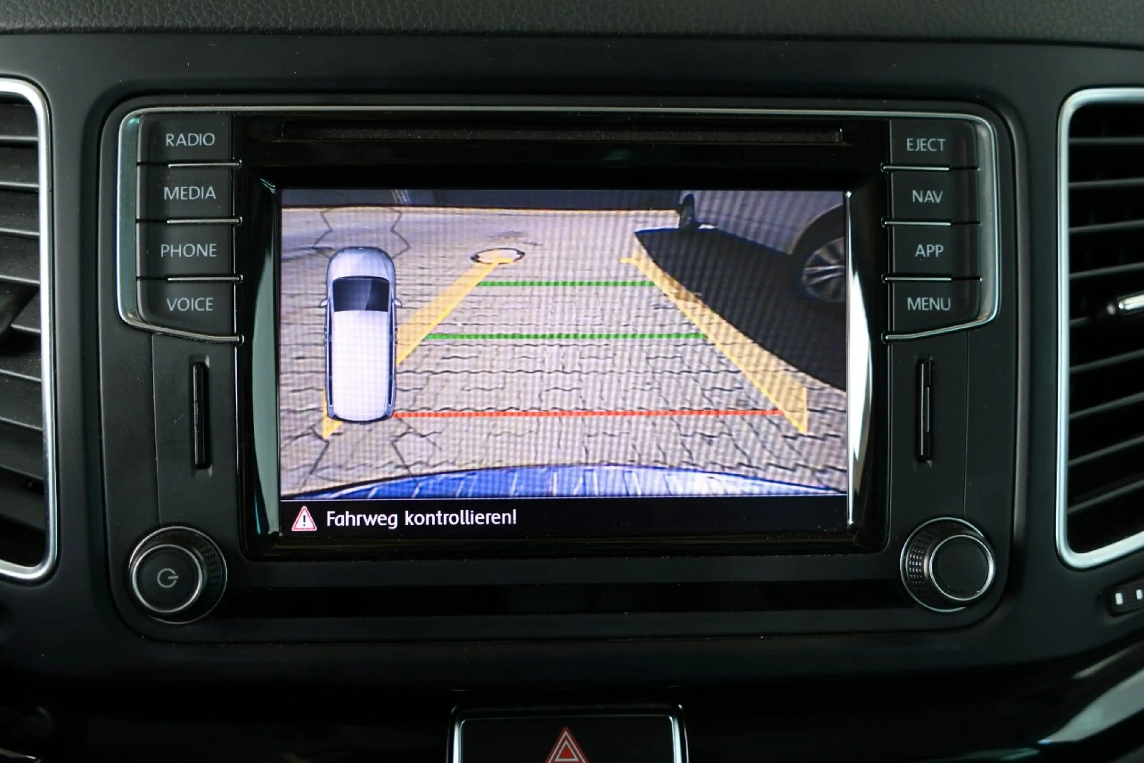 Volkswagen Sharan Highline Pano AHK Kam Alcantara 7-Sitze — photo 13