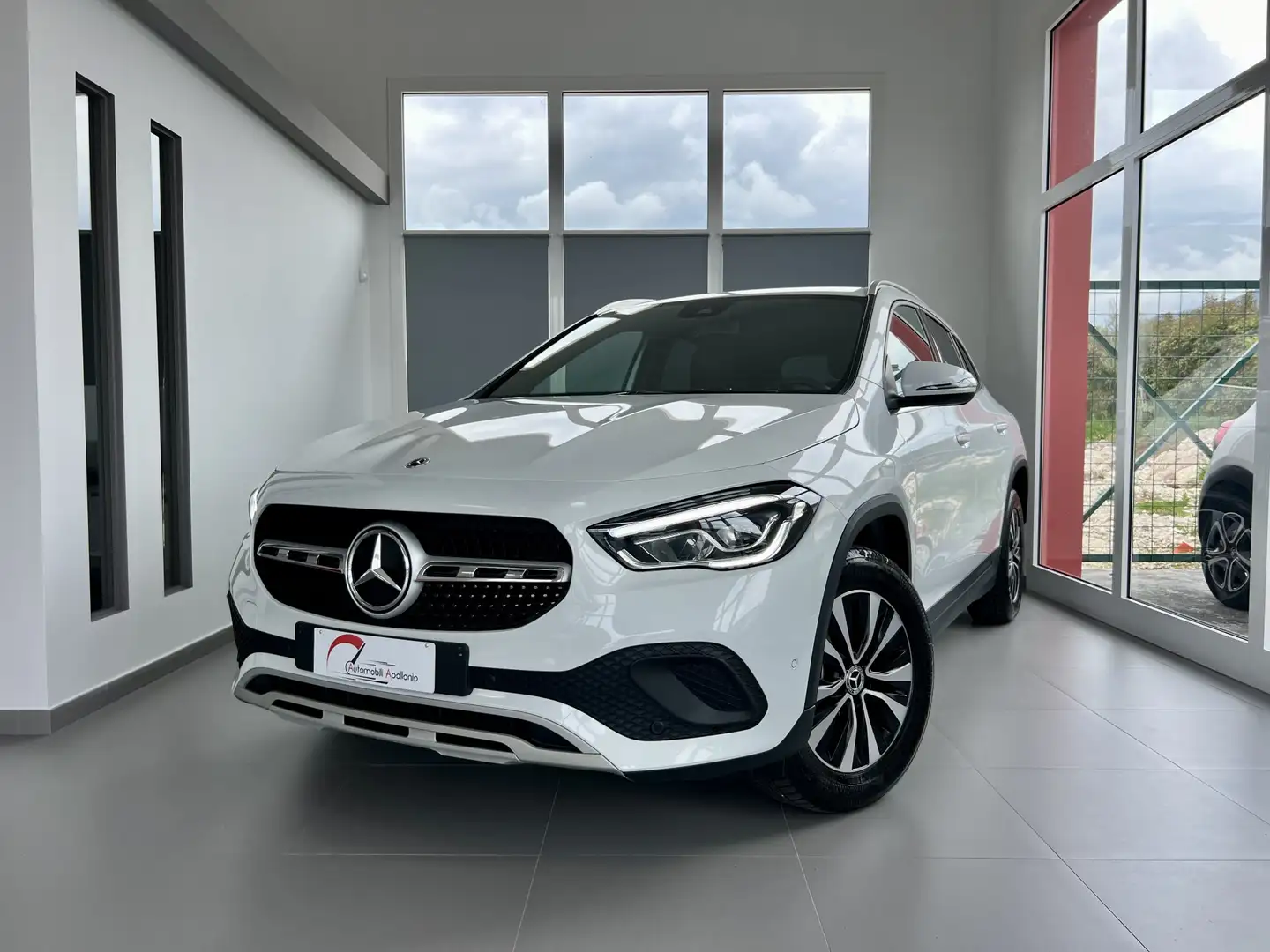 Mercedes-Benz GLA 200 MERCEDES GLA 180 d Aut. Business Extra - 2021 Bianco - 1