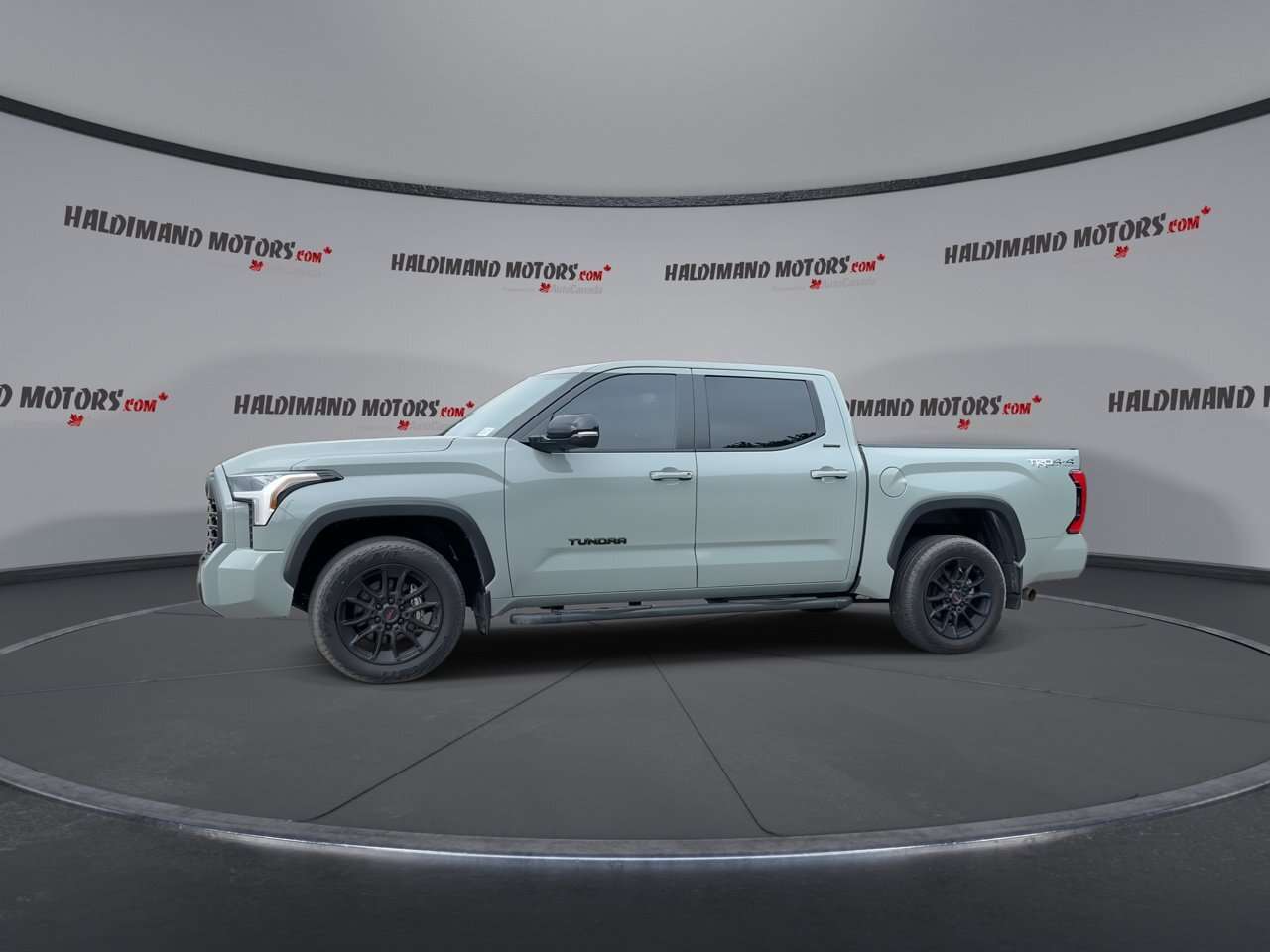 2025 Toyota Tundra Limited TRD Off Road CrewMax 5.5' Bed 4x4 | No Acc — снимка 1