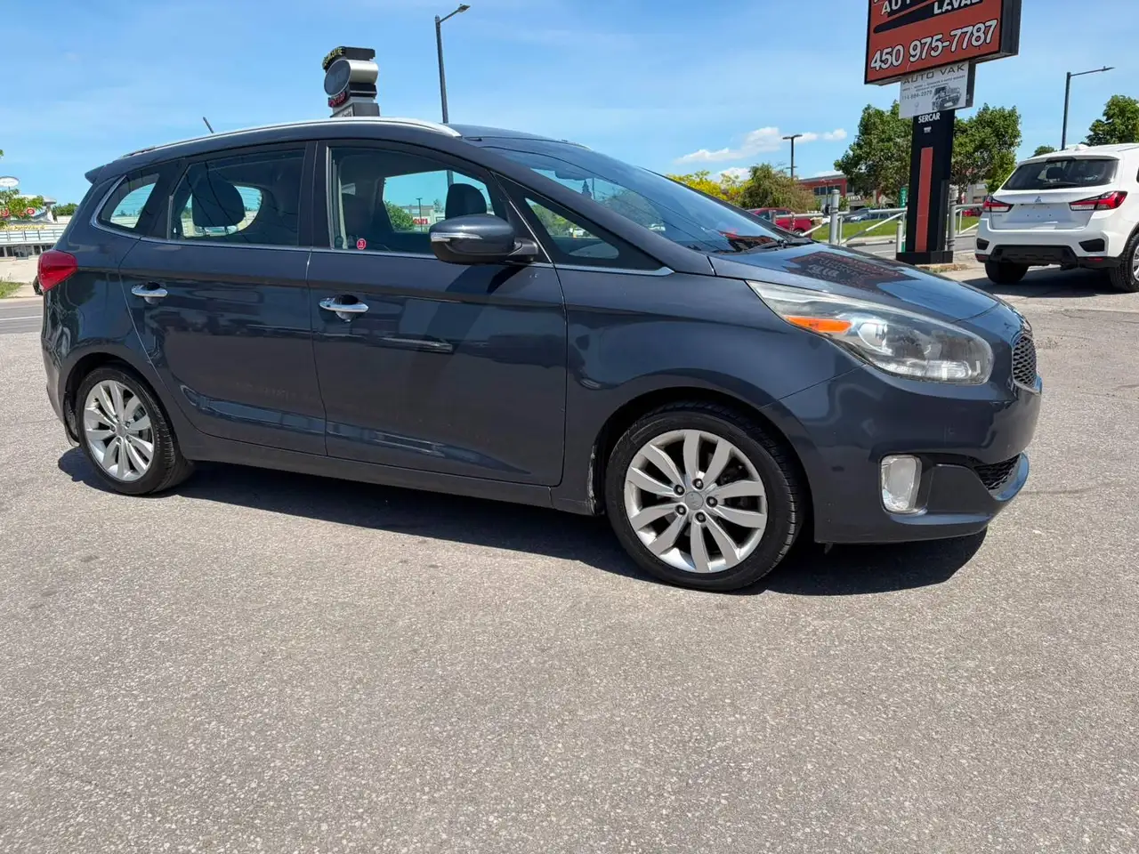 Kia Rondo fotografie Kia Rondo