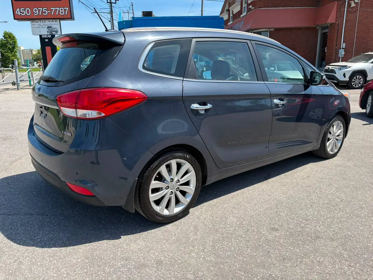 Kia Rondo fotografie Kia Rondo