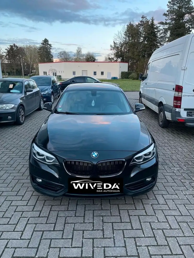 BMW 220 d Coupe Sport Line Aut. LED~LEDER~NAVI~HIFI Schwarz - 2