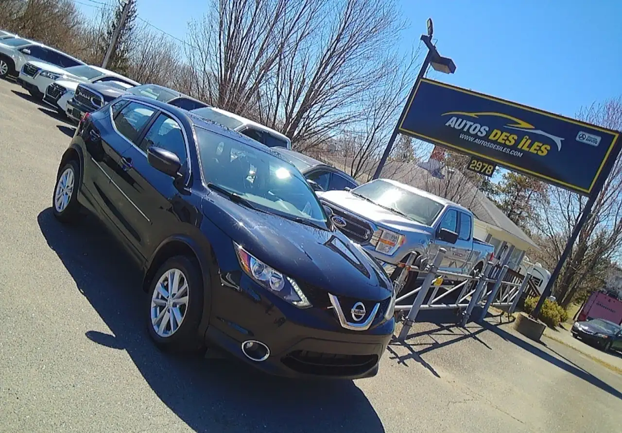 Nissan Qashqai снимка Nissan Qashqai