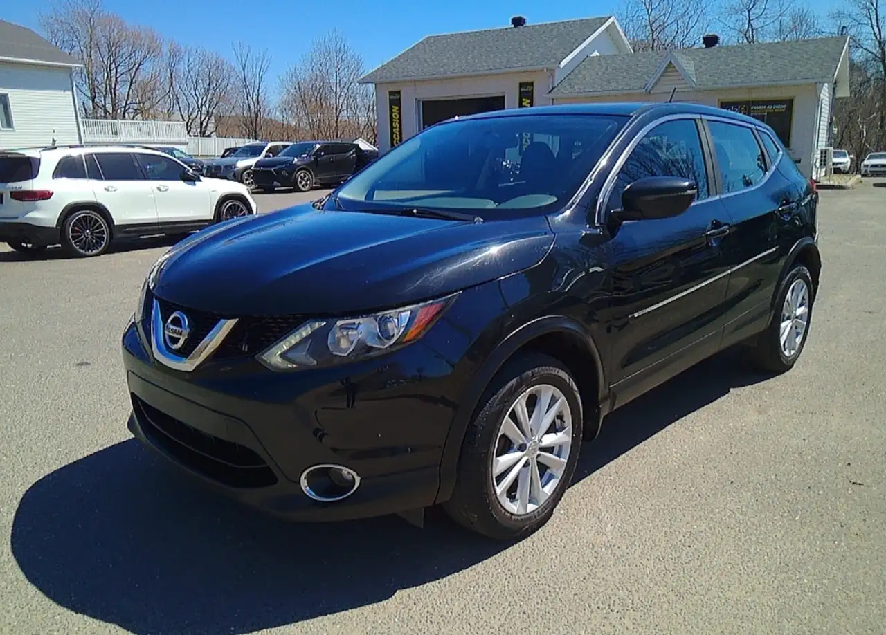 Nissan Qashqai снимка Nissan Qashqai