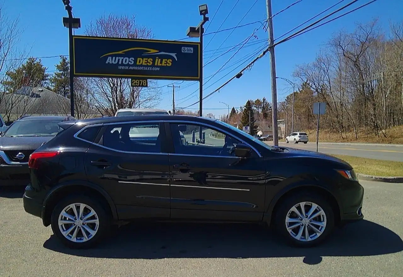 Nissan Qashqai снимка Nissan Qashqai