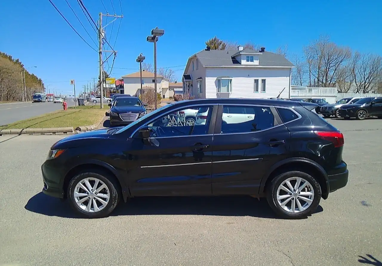 Nissan Qashqai снимка Nissan Qashqai