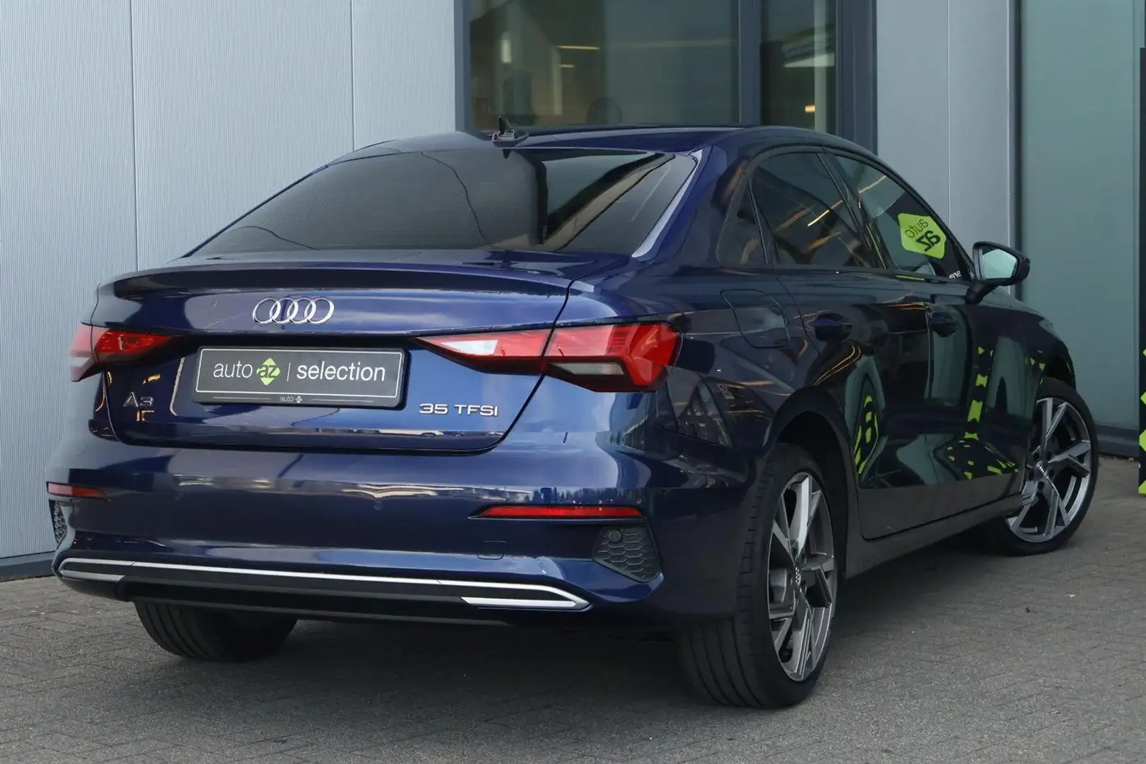 Audi A3 Limousine 35 TFSI Pro Line / Adaptive Cruise Bleu - 2