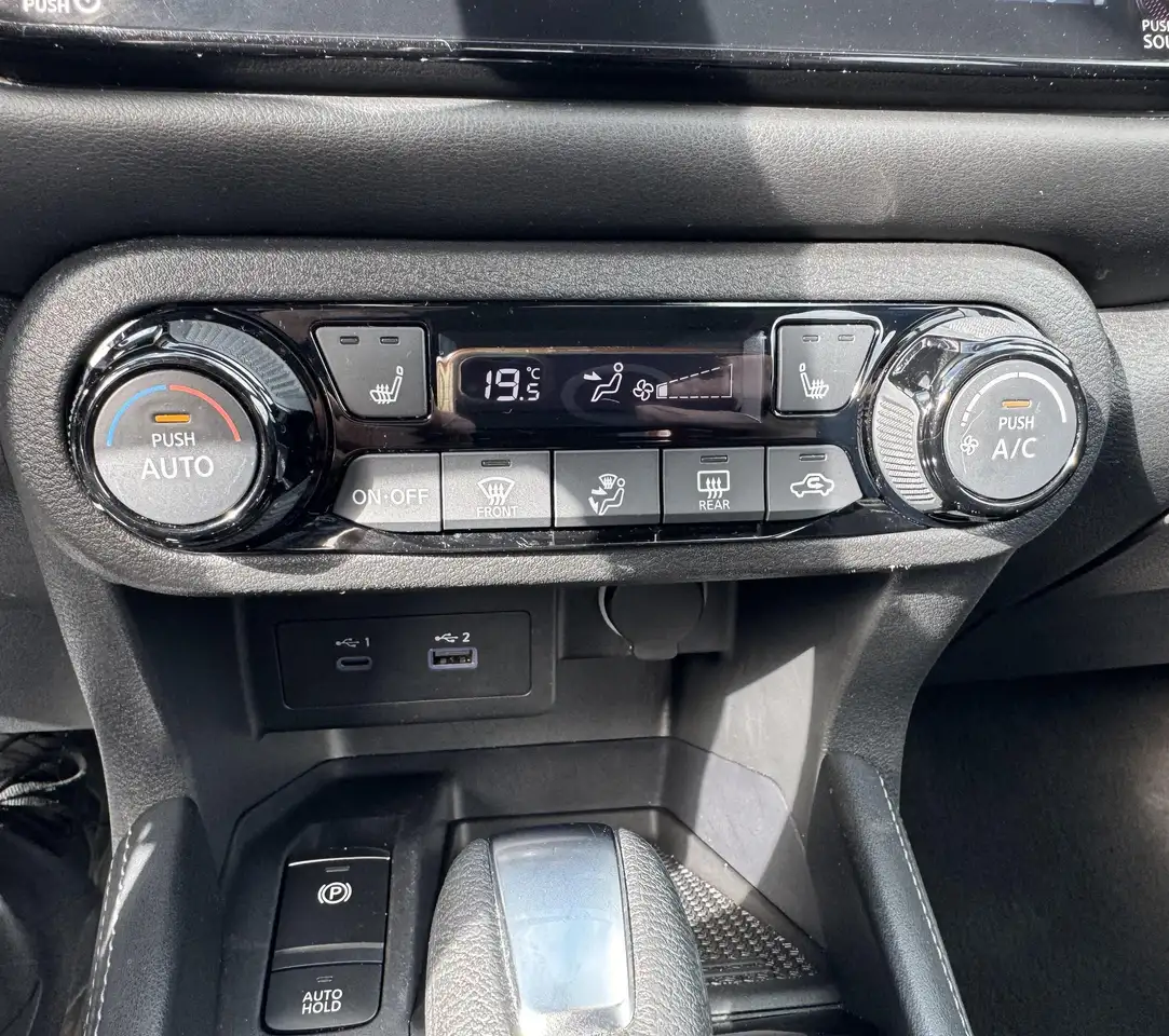 Nissan Kicks photo Nissan Kicks