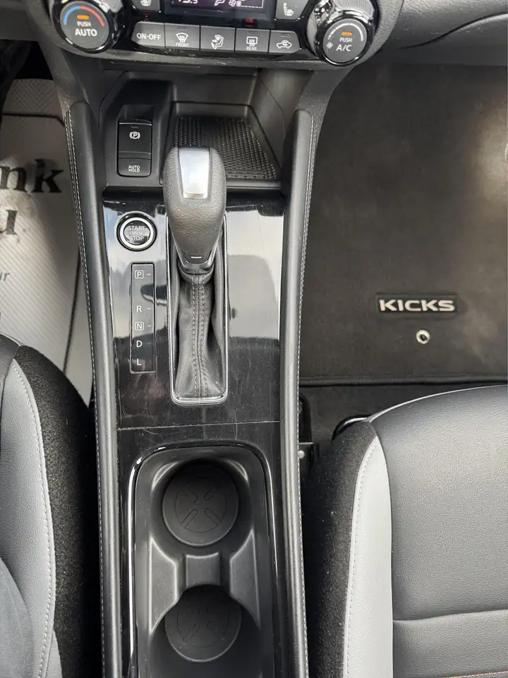 Nissan Kicks photo Nissan Kicks
