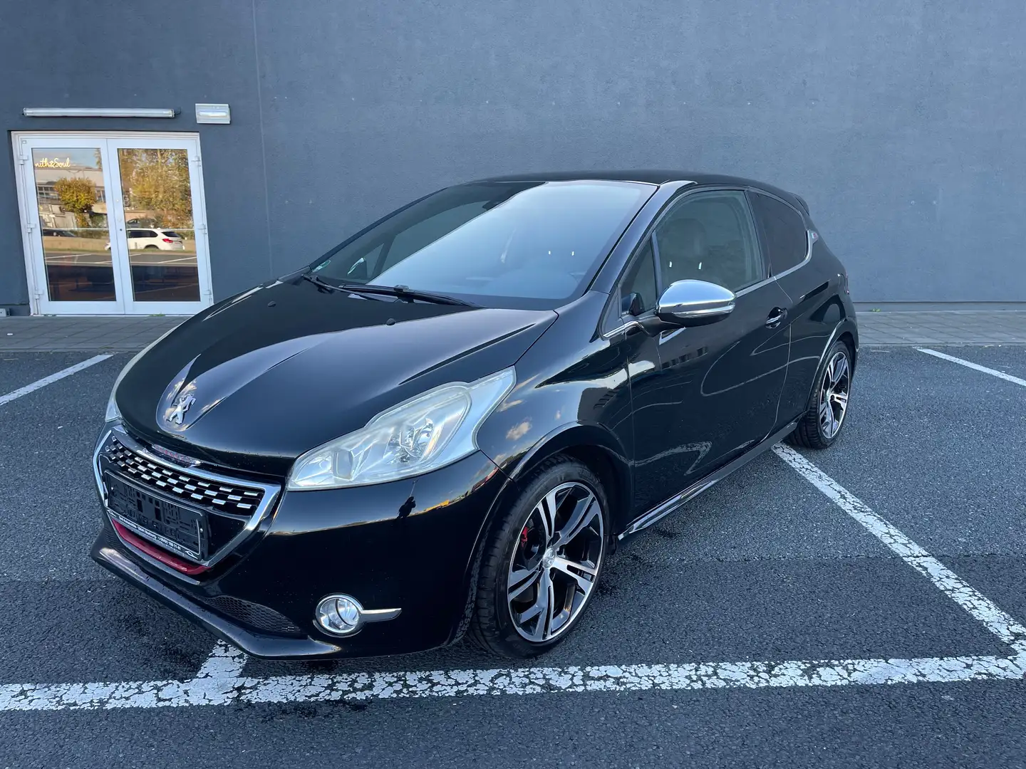 Peugeot 208 208 3-Türer GTI 200 THP Schwarz - 1