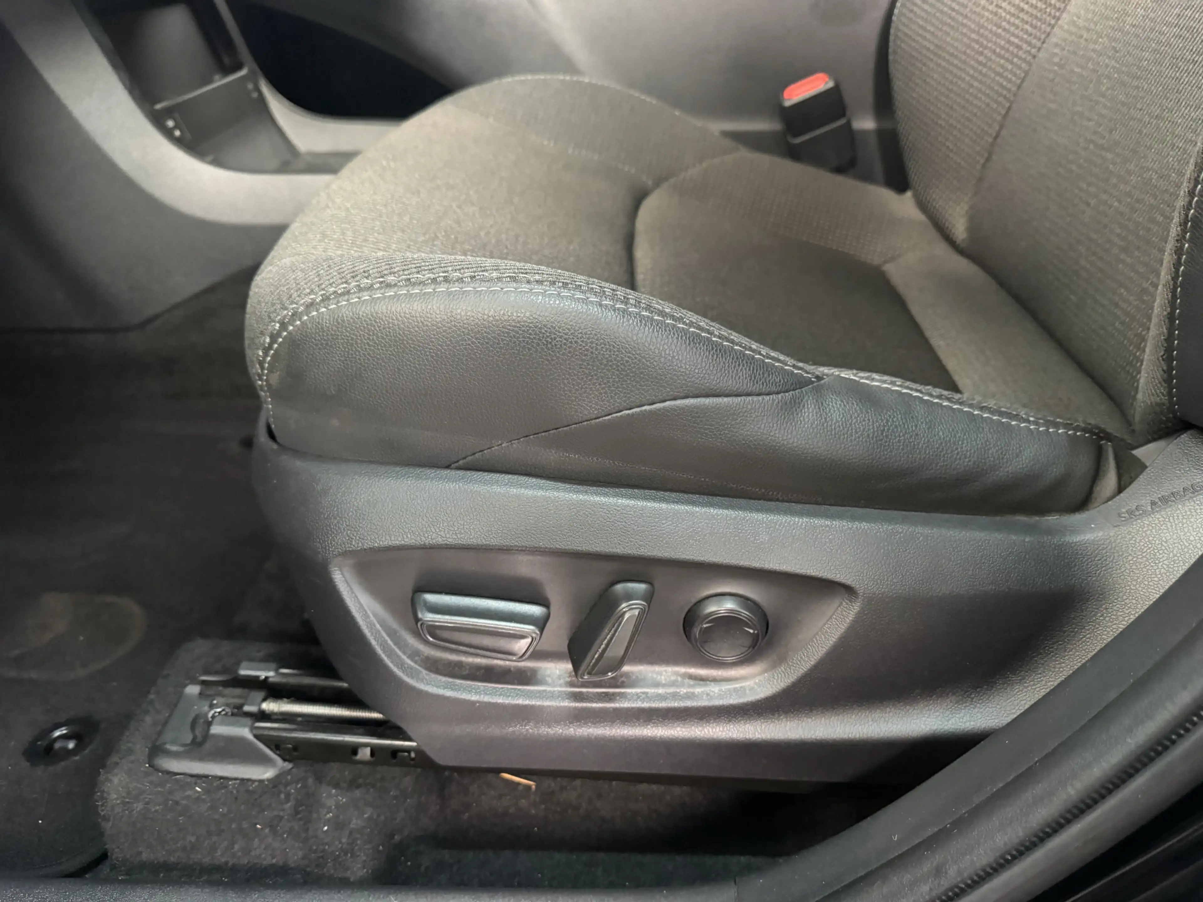 Toyota bZ4X Dynamic 71 kWh — photo 5