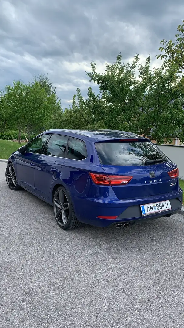 SEAT Leon FR 2,0 TDI DSG 4Drive Blau - 2