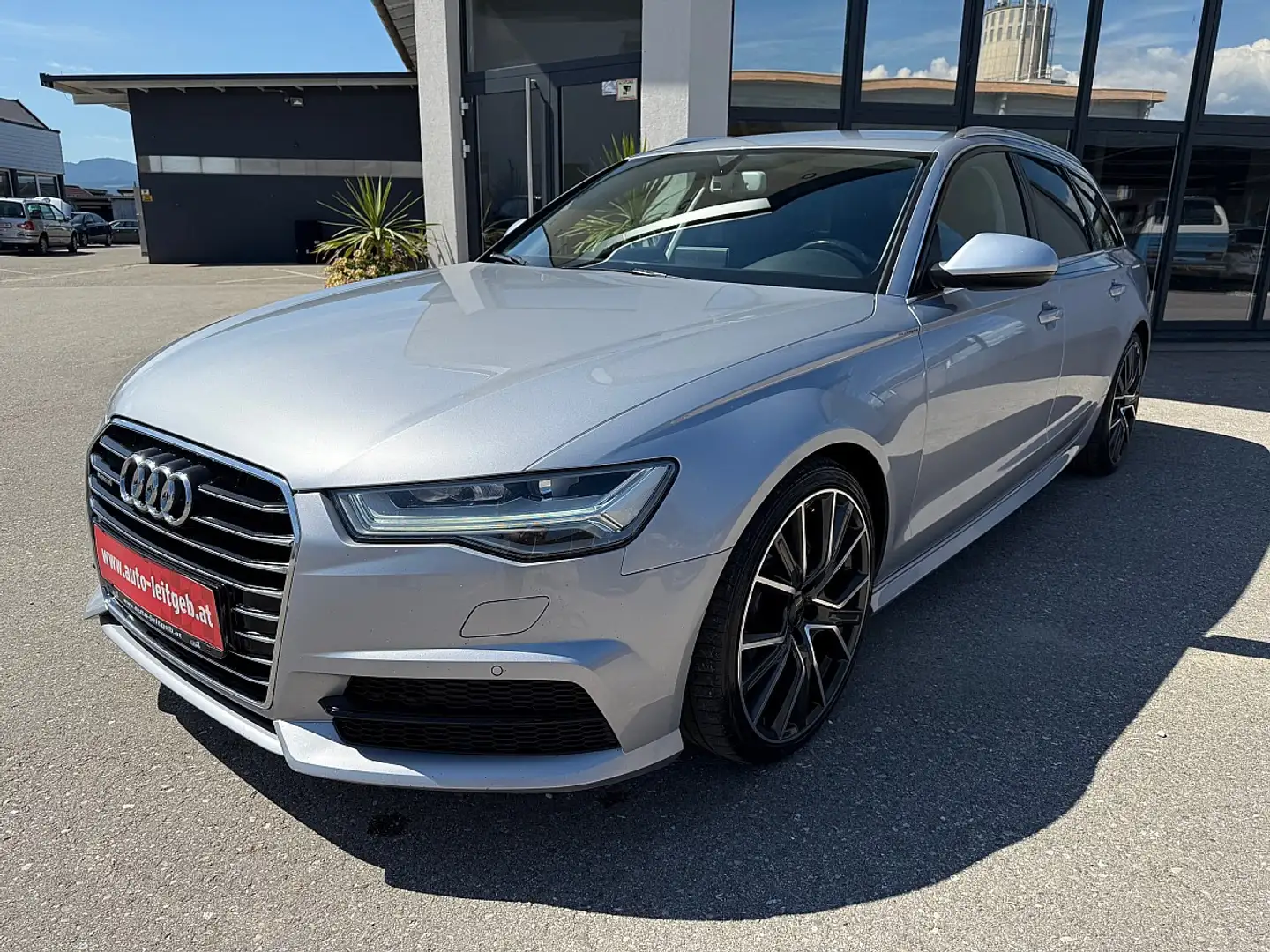 Audi A6 2,0 TDI Quattro S-tronic Stříbrná - 1