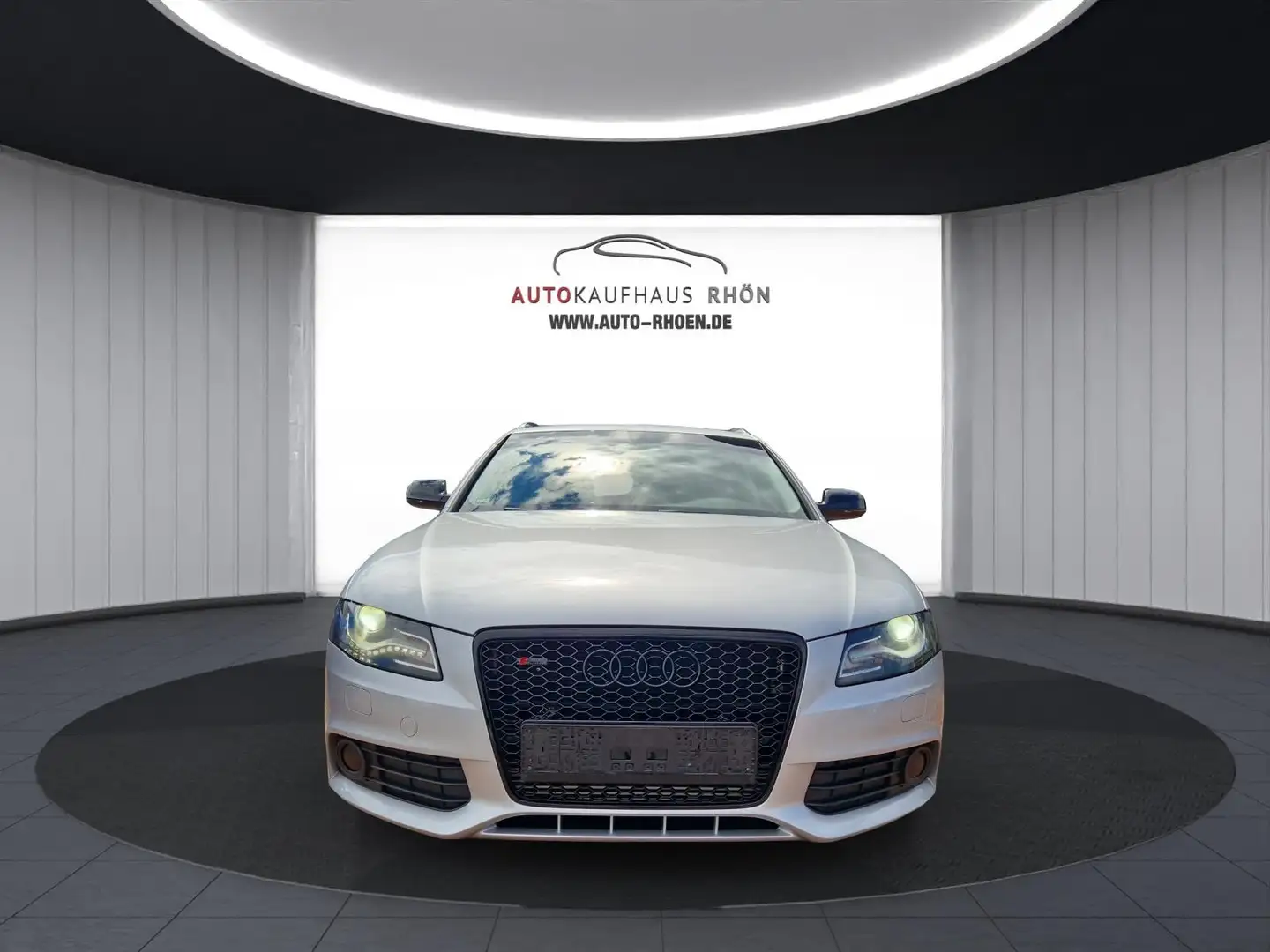 Audi A4 A4 B8 2.0 TDI DPF Attraction, Xenon, Navi, SHZ Argent - 2