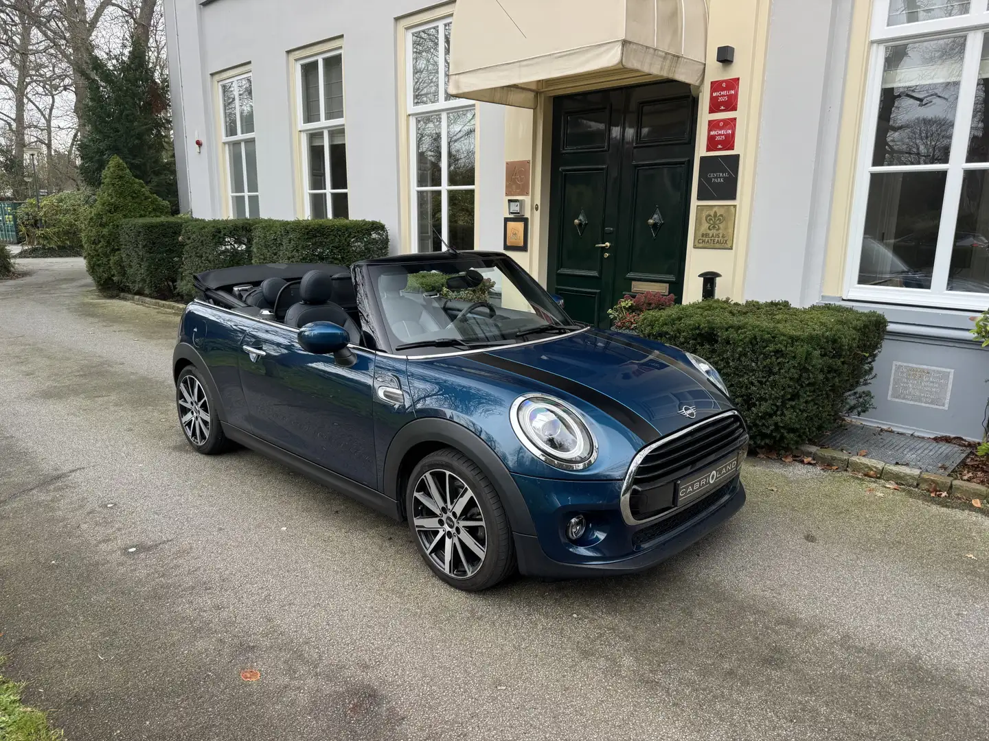 MINI Cooper Cabrio 1.5 Sidewalk Edition Grün - 1