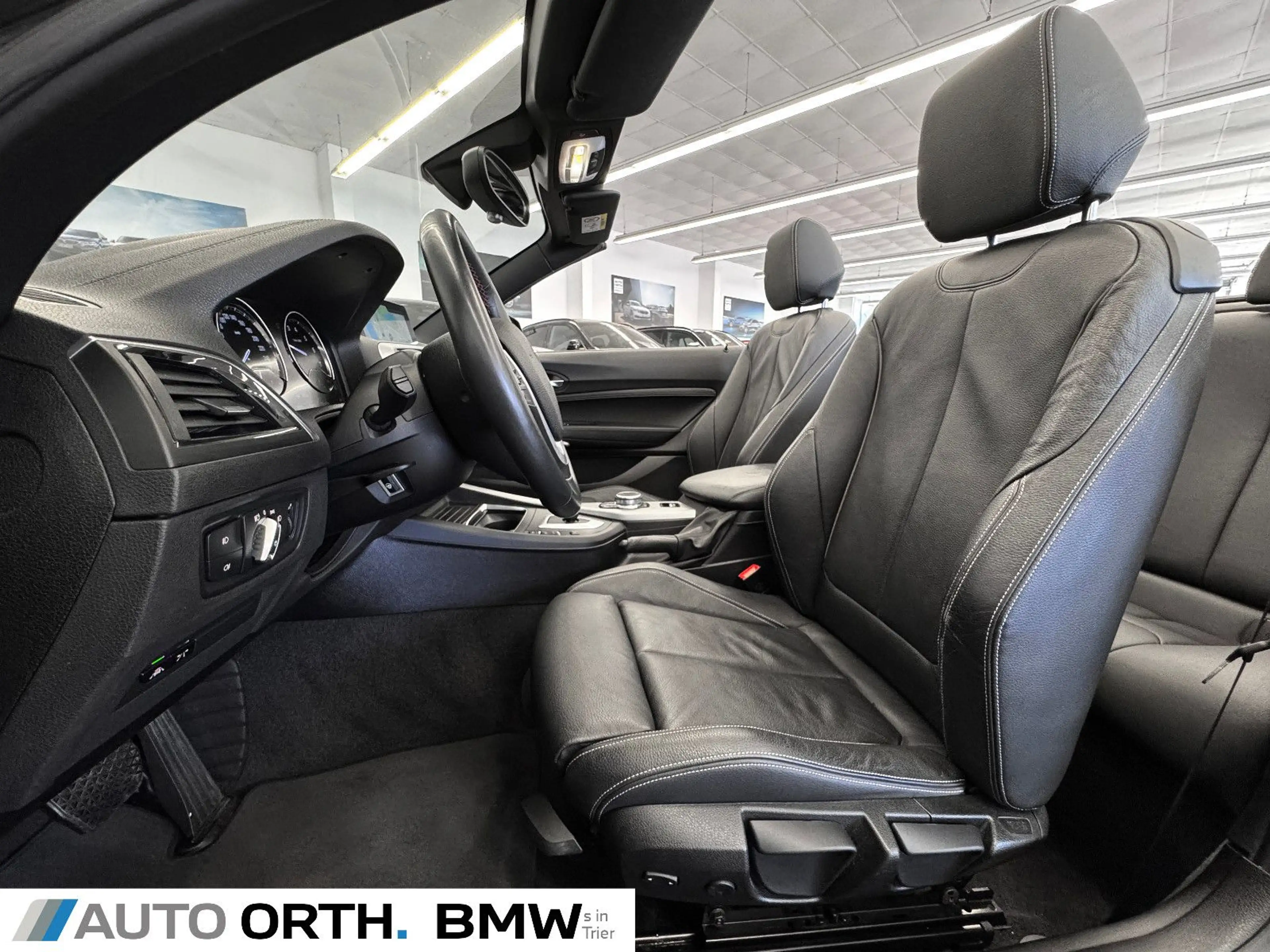 BMW 220 i Cabrio AUT. SPORT-LINE LEDER NAVI-P LED RFK — photo 11