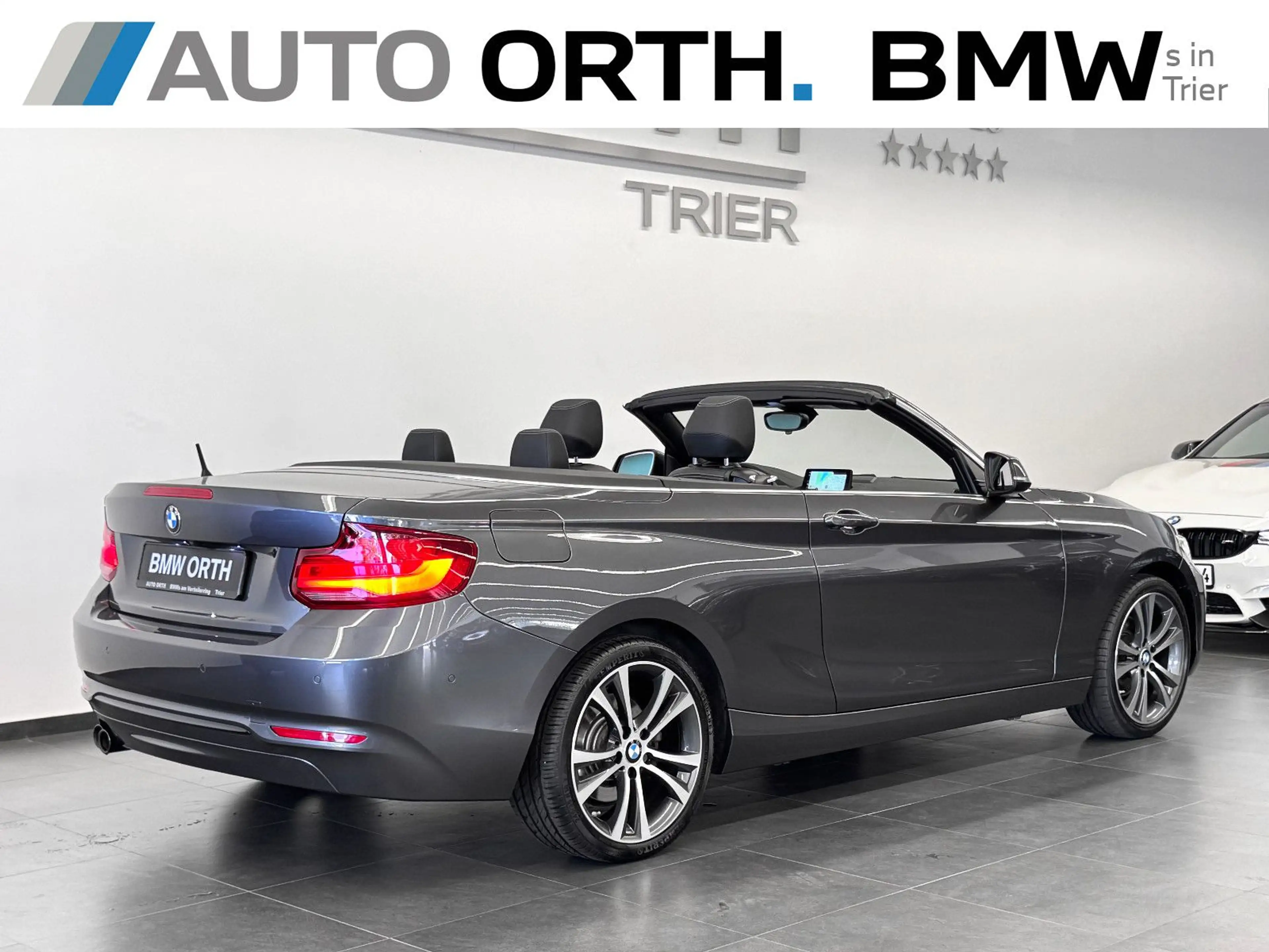 BMW 220 i Cabrio AUT. SPORT-LINE LEDER NAVI-P LED RFK — photo 2