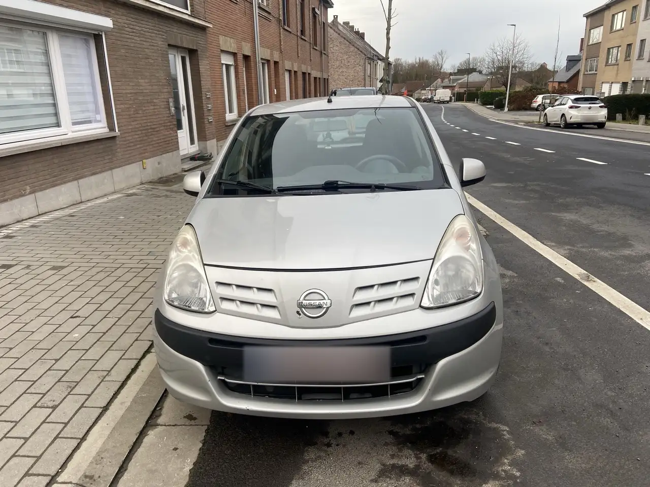 Nissan Pixo