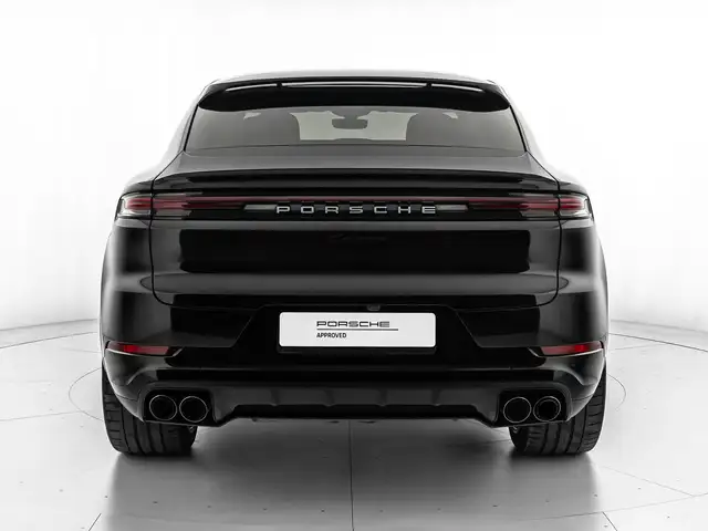 Porsche Cayenne view 7