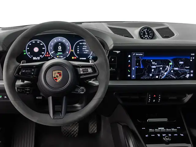 Porsche Cayenne view 11