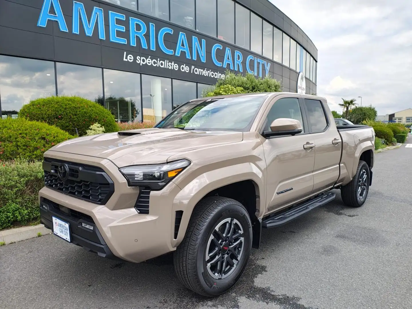 Toyota Tacoma TRD SPORT PREMIUM - 1
