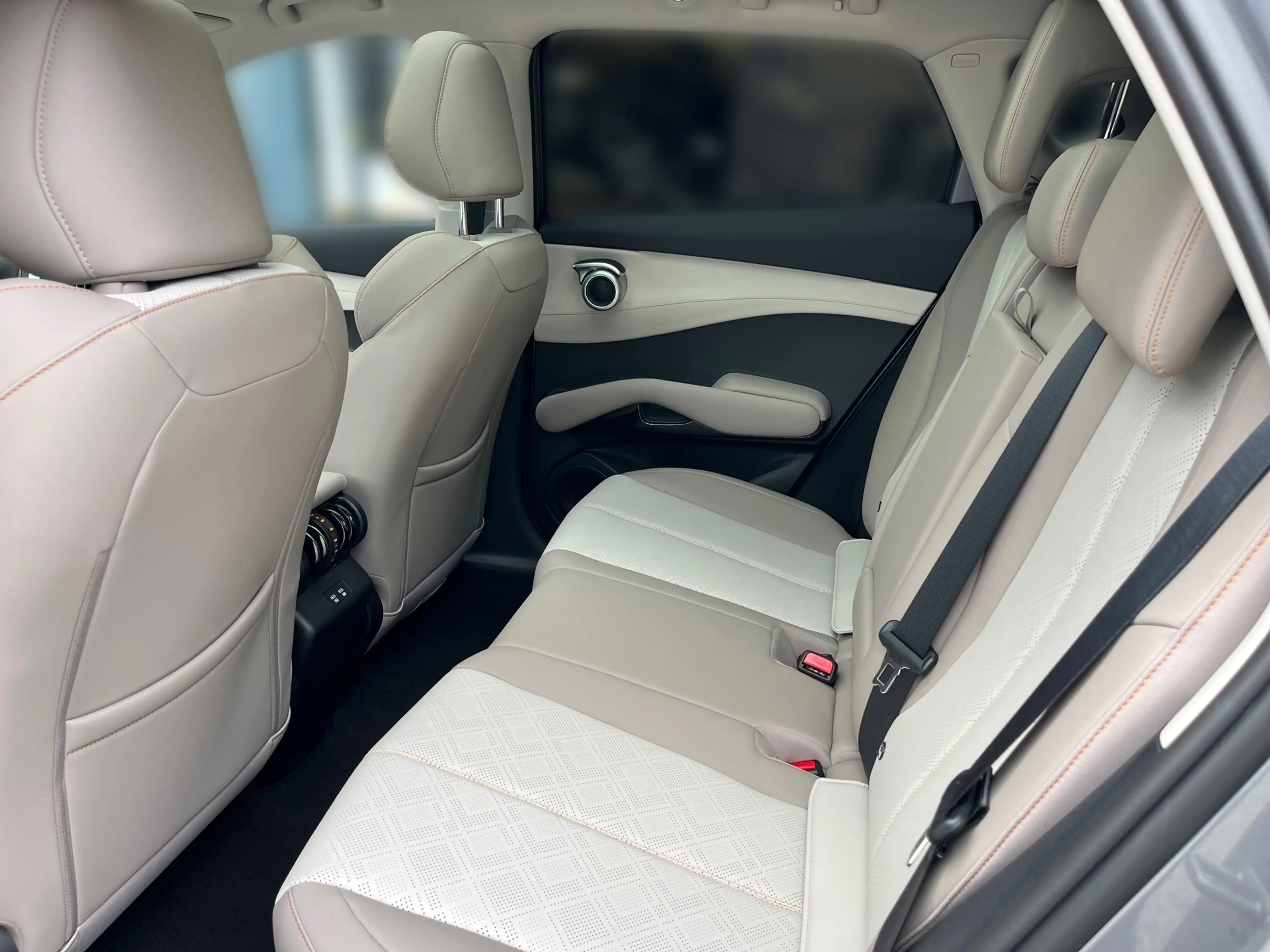 BYD Atto 3 EVO Excellence AWD — photo 13
