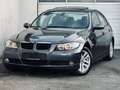 BMW 320 i Lim. Autom.*XENON*SHZ*TEMPO*PDC*TÜV NEU Grau - thumbnail 1