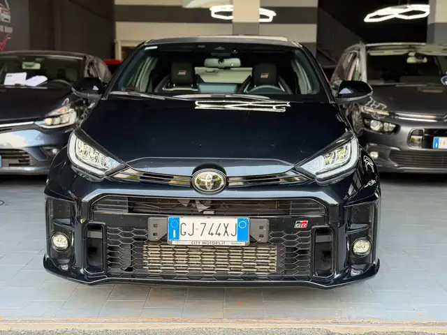 Toyota Yaris view 7