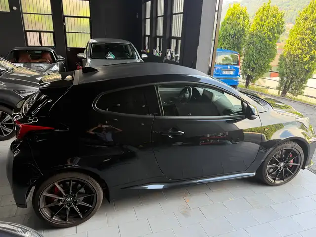 Toyota Yaris view 5