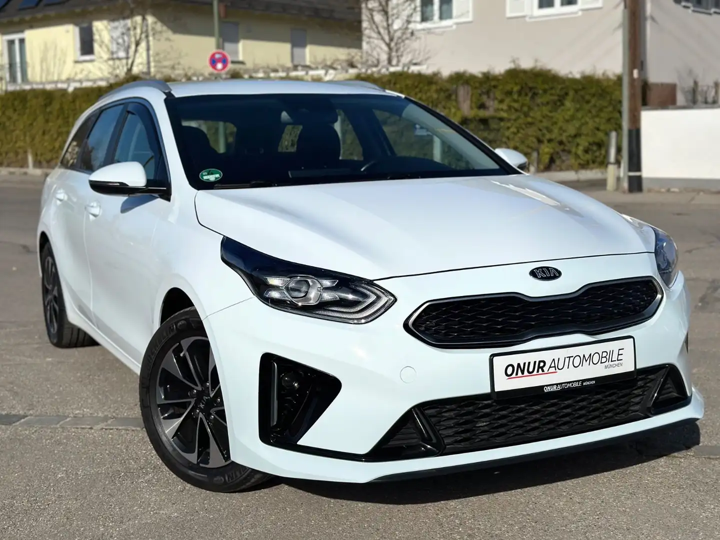 Kia Ceed SW / cee'd SW cee'd Sportswag. Vision PHEV Navi AHK RFK Bi-LED Blanco - 1