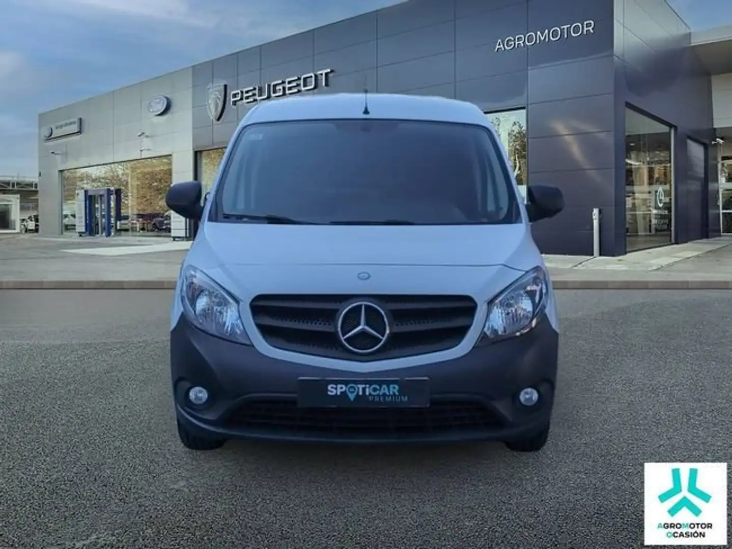 Mercedes-Benz Citan 109 CDI Furgón Largo - Blanco - 2