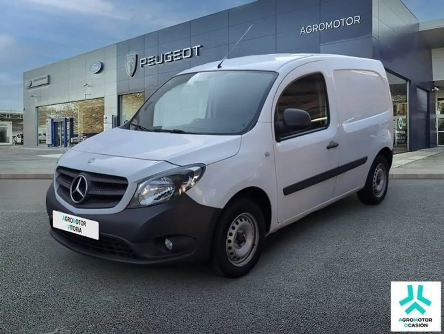 Mercedes-Benz Citan 109 CDI Furgón Largo - Blanco - 1