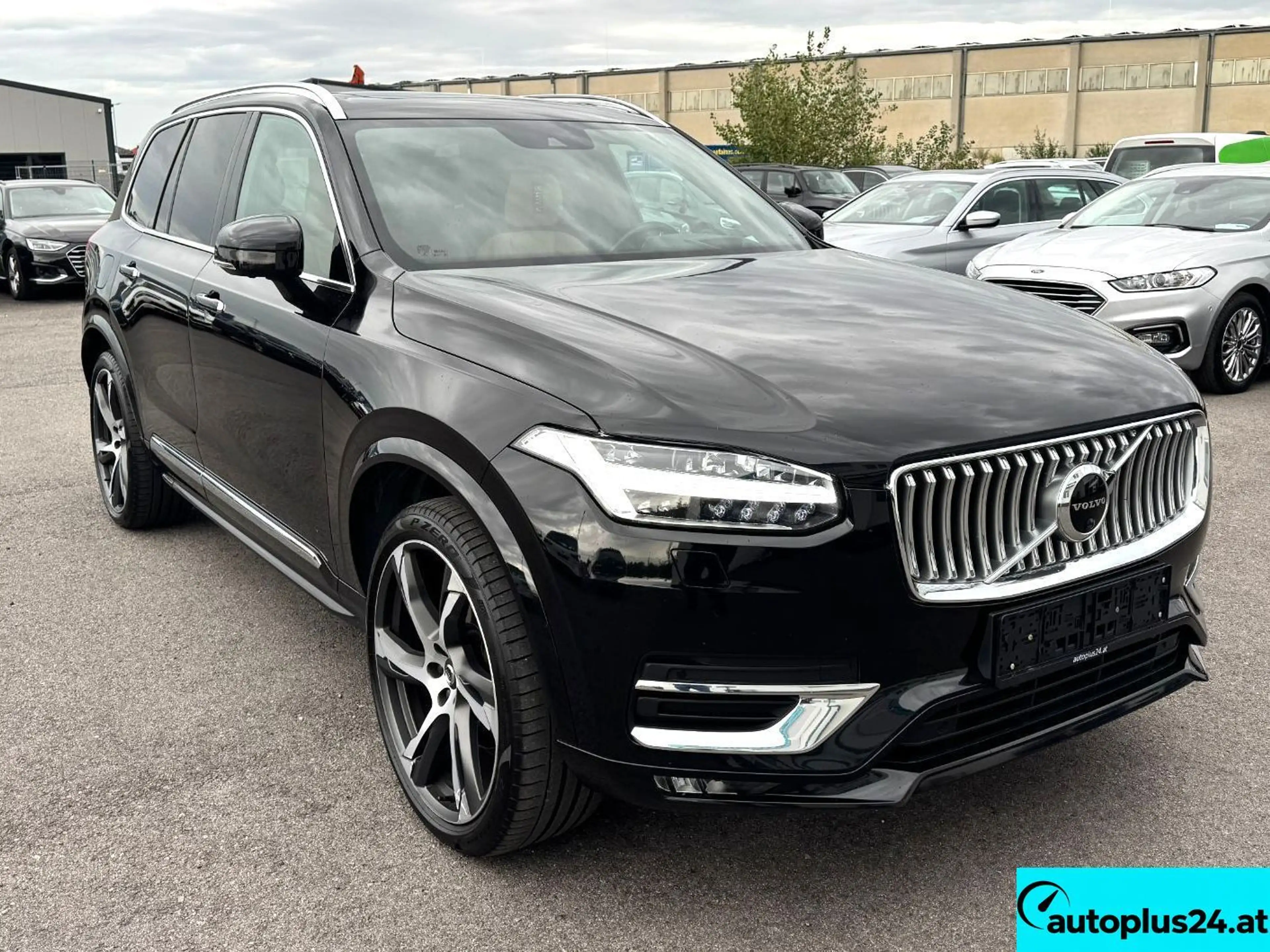 Volvo XC90 B5 AWD Inscription — photo 3