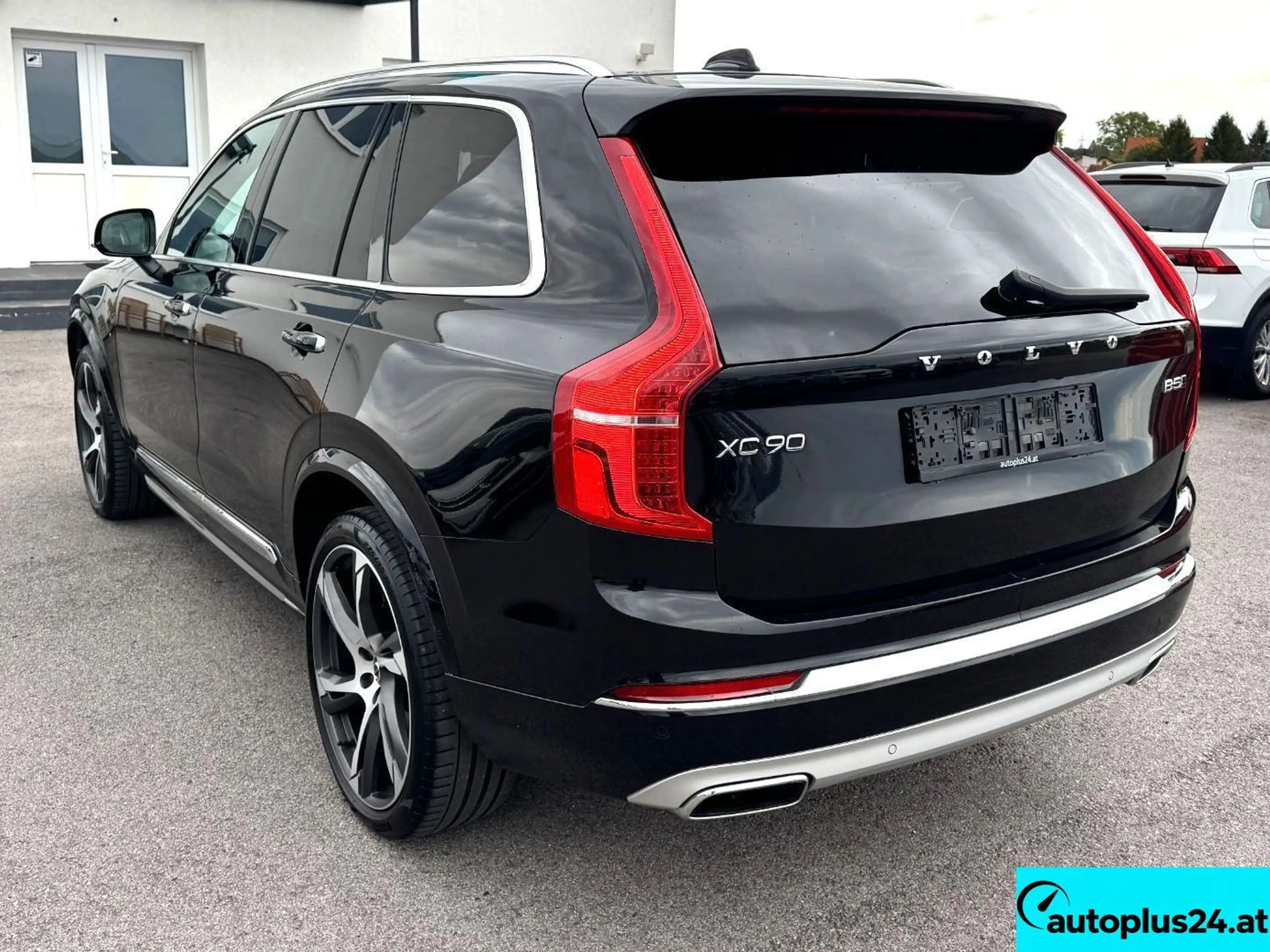 Volvo XC90 B5 AWD Inscription — photo 6