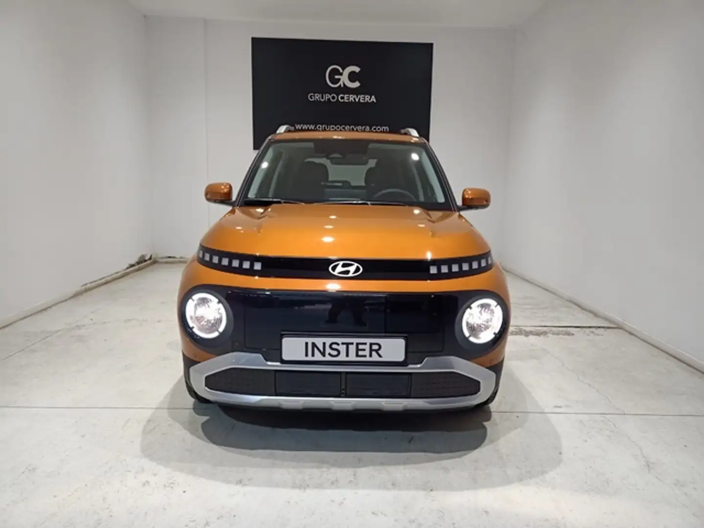 Hyundai Inster 49kWh Maxx 115 Naranja - 2