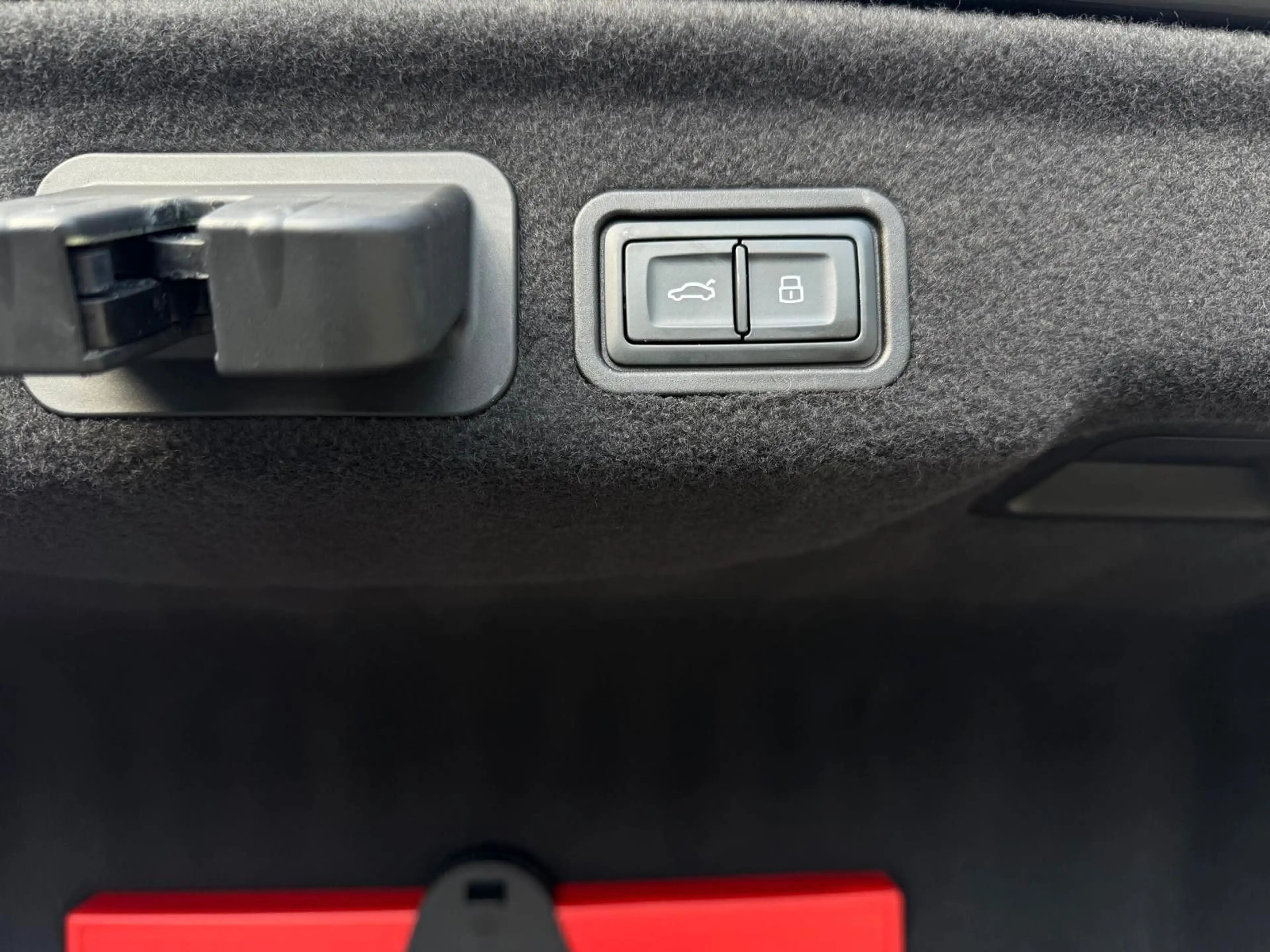 Audi S8 4.0 TFSI quattro plus*KERAMIK*CARBON*BOSE* — photo 11