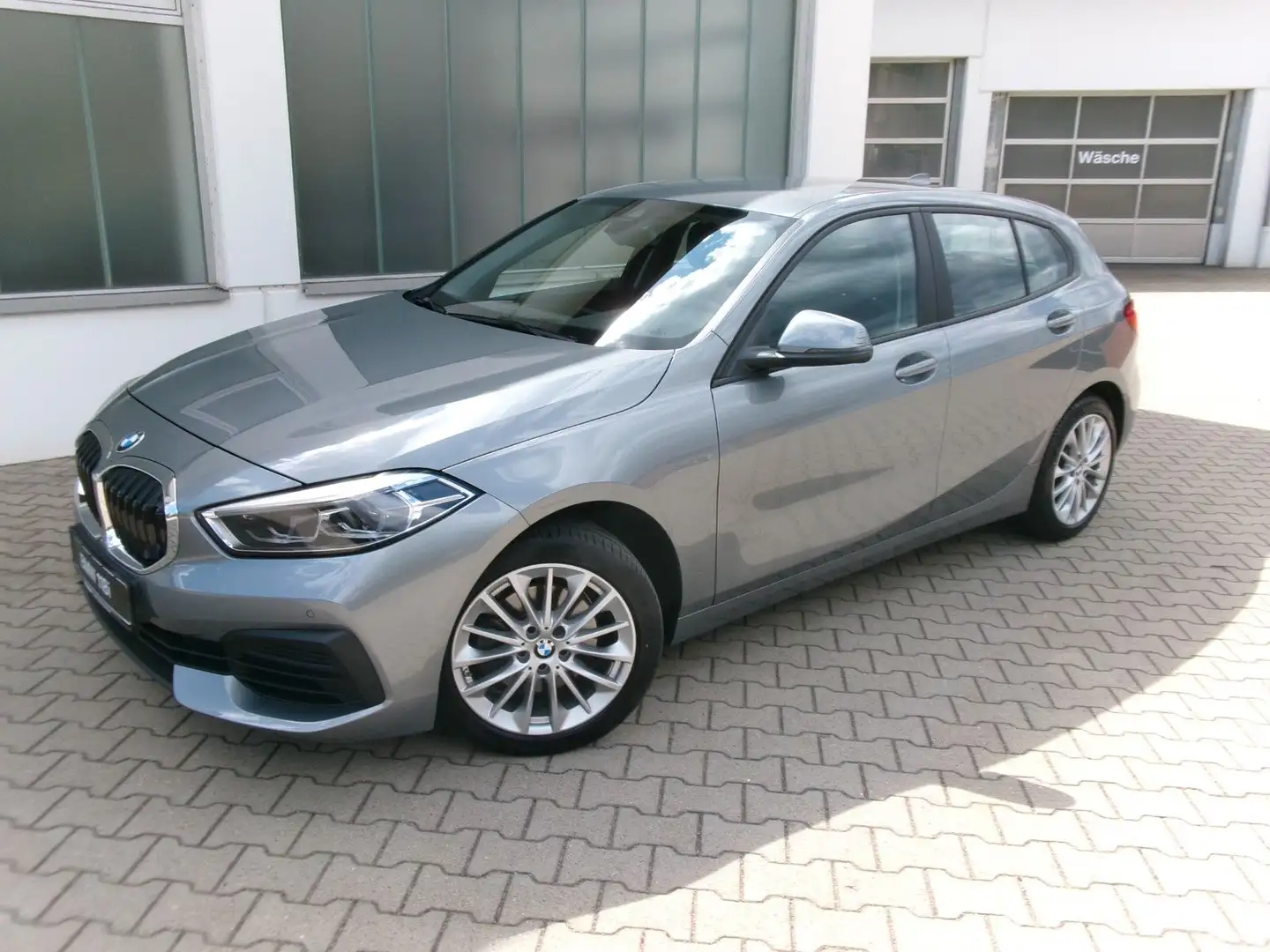 BMW 118 i Lim. LCP LED adapt.DAB Driving Ass.EU6d Gris - 1